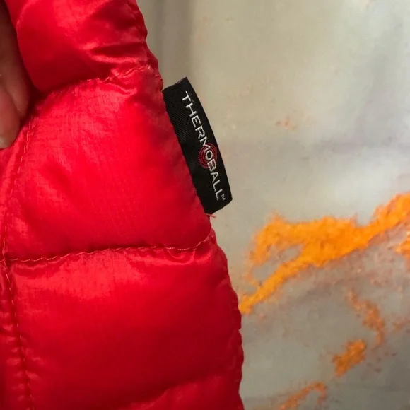 The North Face Men's Thermoball Red Puffer Jacket Full Zip Size: M - Picture 9 of 14